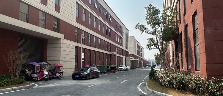 4、不锈钢抽屉轨道轮子的维护保养